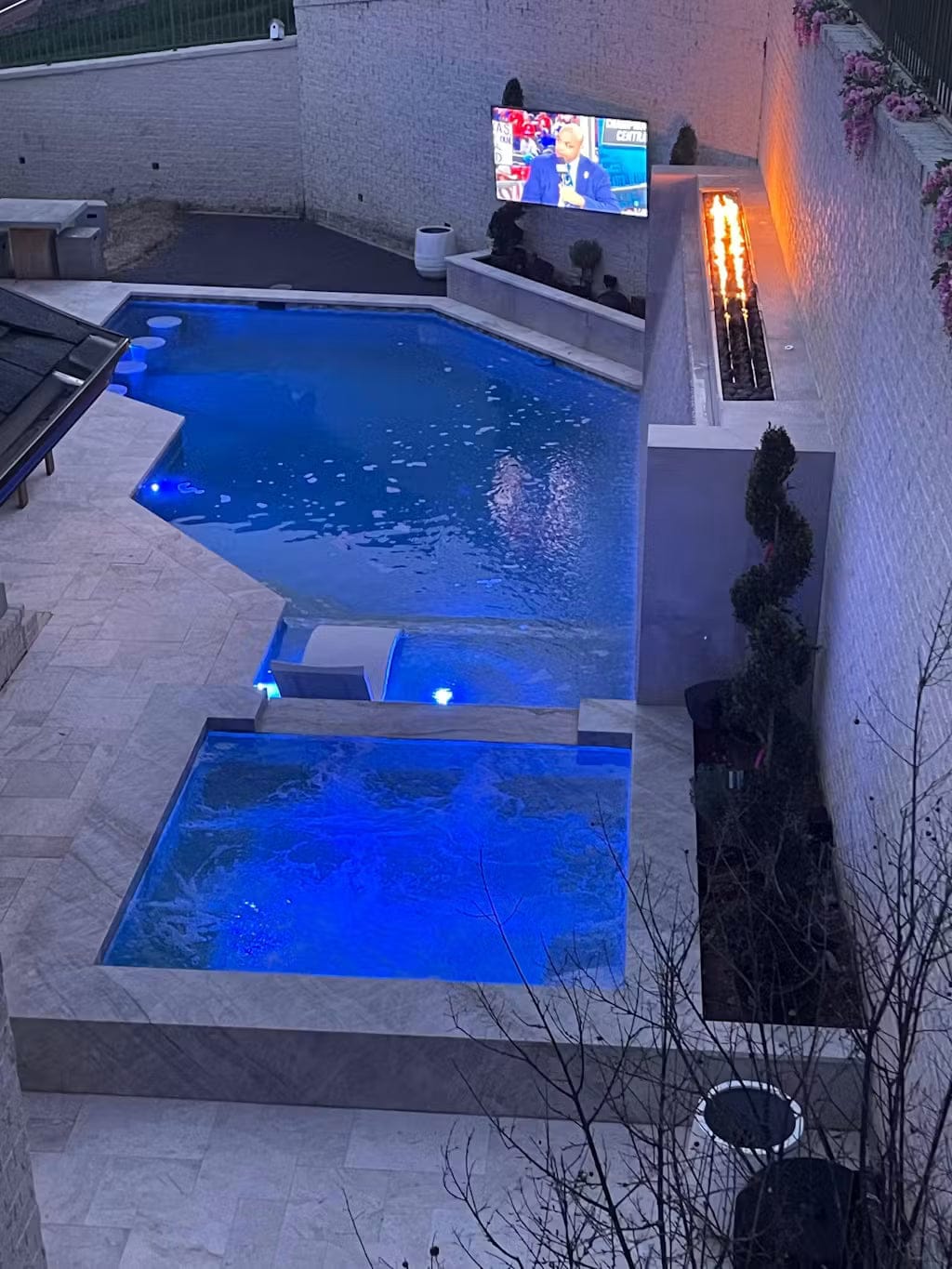 65" Google Outdoor TV (2000 Nits Super Bright) - Pool Pro 3.0 Series