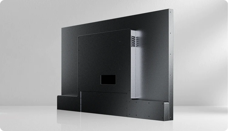 Sylvox Outdoor-TVs verfügen über ein Vollaluminium-Metallgehäuse, halten extremen niedrigen und hohen Temperaturen stand und sind regenfest.